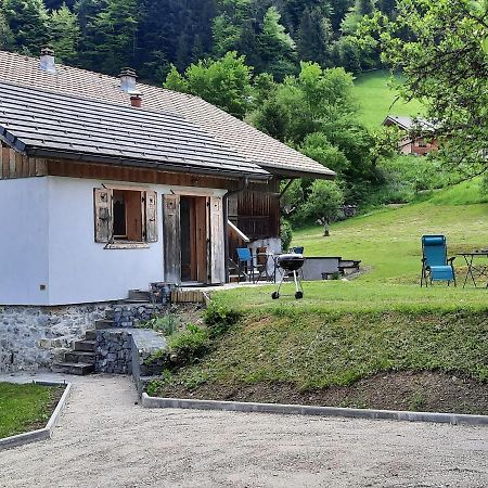 Le Petit Caboin Guest House Seytroux Eksteriør bilde